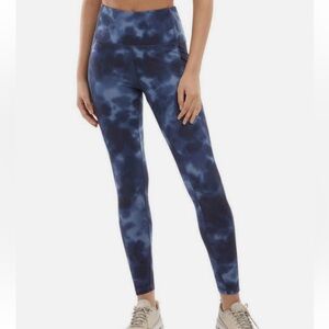 Danskin Navy Camouflage Leggings